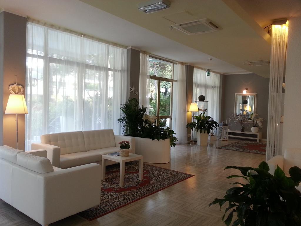 Hotel Monaco - Parcheggio Incluso Min 2 Gg Milano Marittima Exterior photo